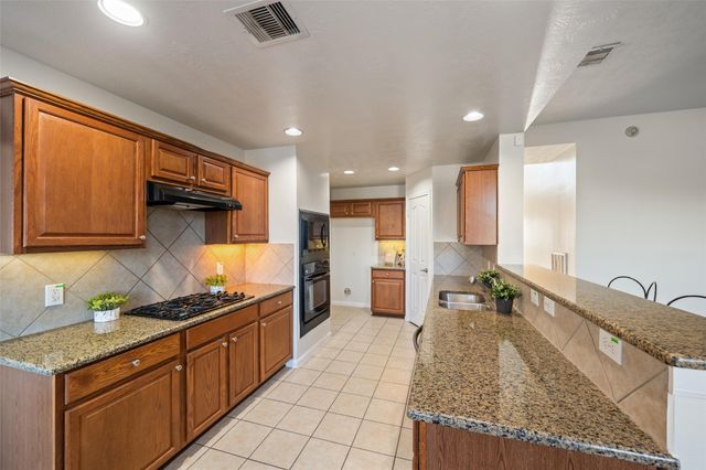 3223 Longhorn Circle, Manvel, TX 77578