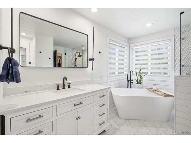 5439 Fox Sparrow Rd, Parker, CO 80134
