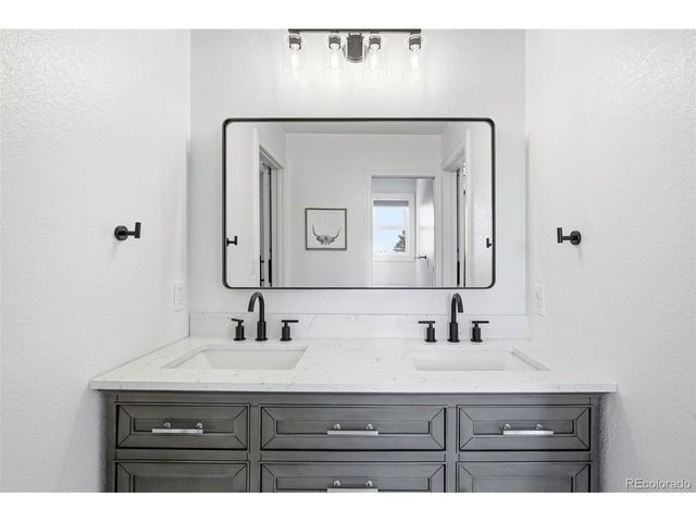 5439 Fox Sparrow Rd, Parker, CO 80134