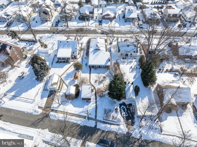 1927 WAYNE AVE, Haddon Heights, NJ 08035