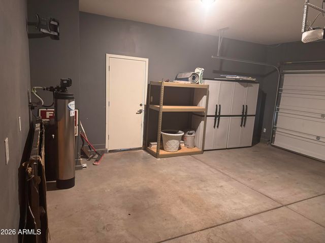 2764 E SEQUOIA Drive, Phoenix, AZ 85050