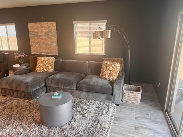 2764 E SEQUOIA Drive, Phoenix, AZ 85050