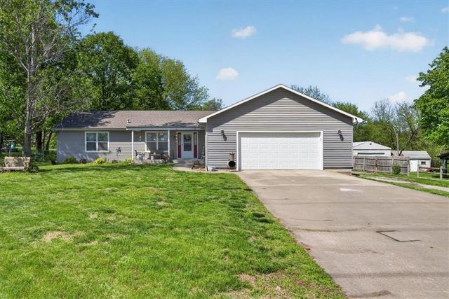 1820 E Morgan Road, Independence, MO 64050