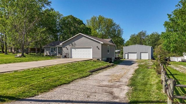 1820 E Morgan Road, Independence, MO 64050