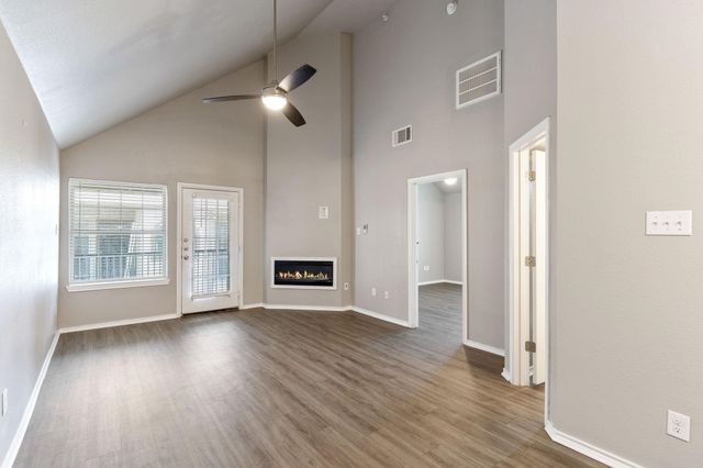 6108 Abrams Road 521, Dallas, TX 75231