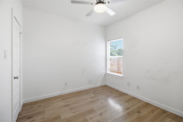 111 Newton Lane, Gun Barrel City, TX 75156