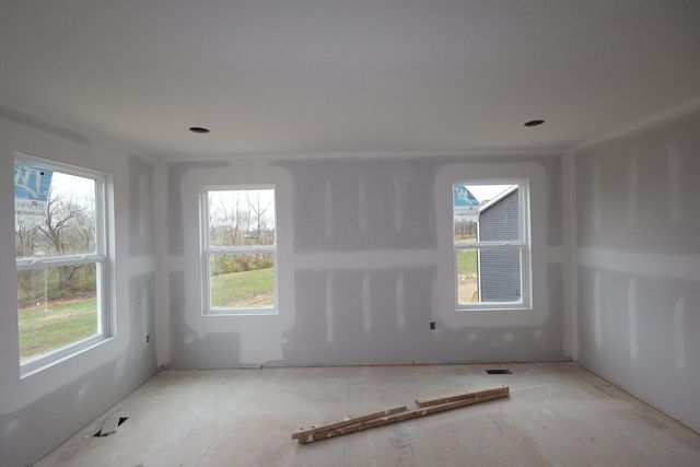 1011 Heimat Haus Drive, Grove City, OH 43123