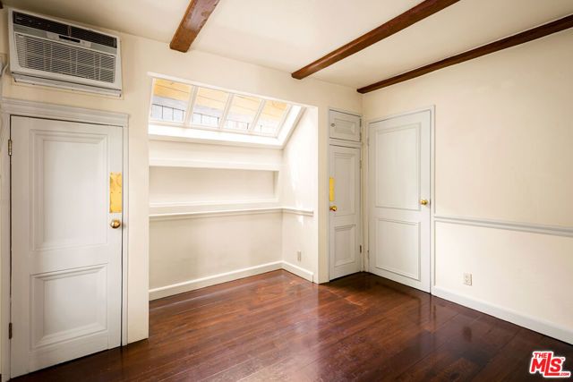 6149 W Glen Holly Street, Los Angeles, CA 90068