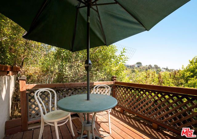 6149 W Glen Holly Street, Los Angeles, CA 90068