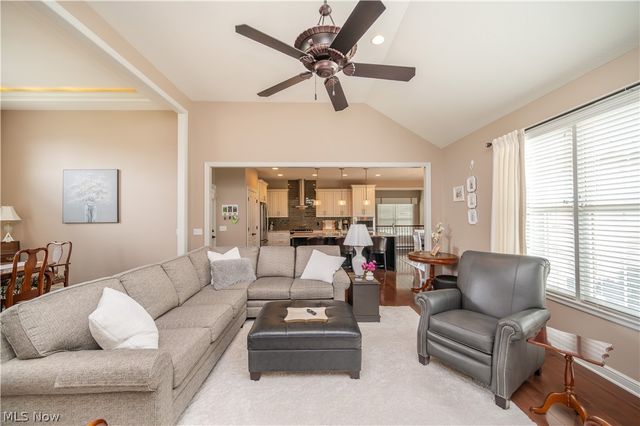 20000 Crowberry Court, North Lima, OH 44452