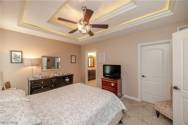20000 Crowberry Court, North Lima, OH 44452