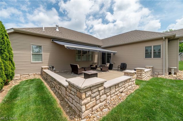 20000 Crowberry Court, North Lima, OH 44452