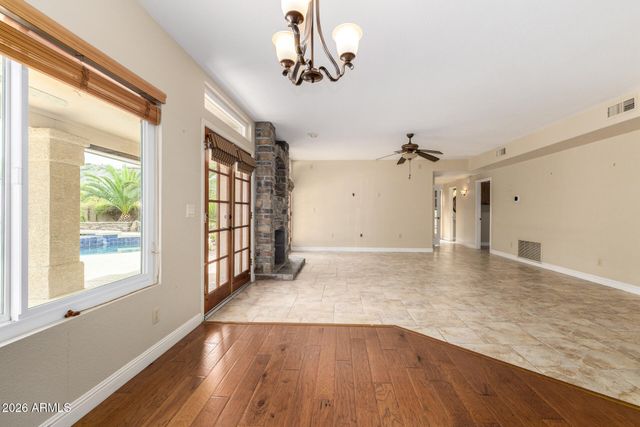 523 E MOUNTAIN SKY Avenue, Phoenix, AZ 85048