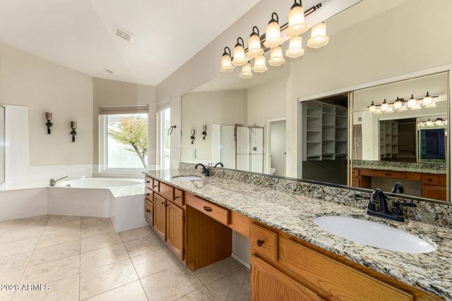 523 E MOUNTAIN SKY Avenue, Phoenix, AZ 85048