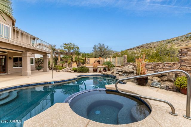 523 E MOUNTAIN SKY Avenue, Phoenix, AZ 85048