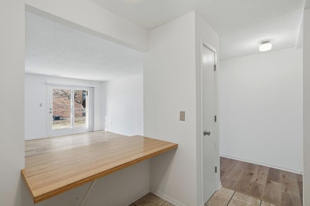 507 COLUMBIA DR APT J, Columbia, MO 65201