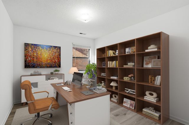 507 COLUMBIA DR APT J, Columbia, MO 65201