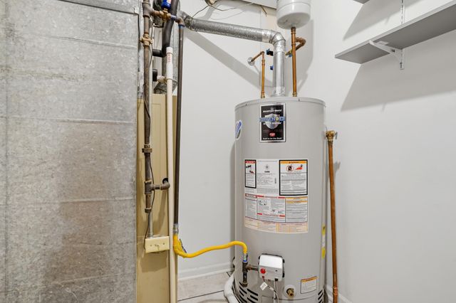 507 COLUMBIA DR APT J, Columbia, MO 65201