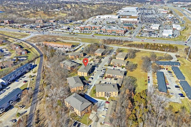 507 COLUMBIA DR APT J, Columbia, MO 65201
