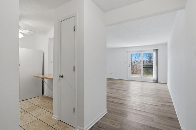 507 COLUMBIA DR APT J, Columbia, MO 65201