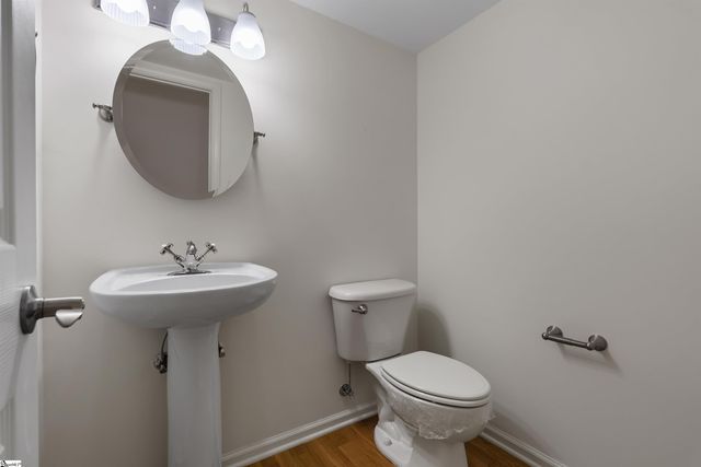 214 Fisherman Lane, Seneca, SC 29672