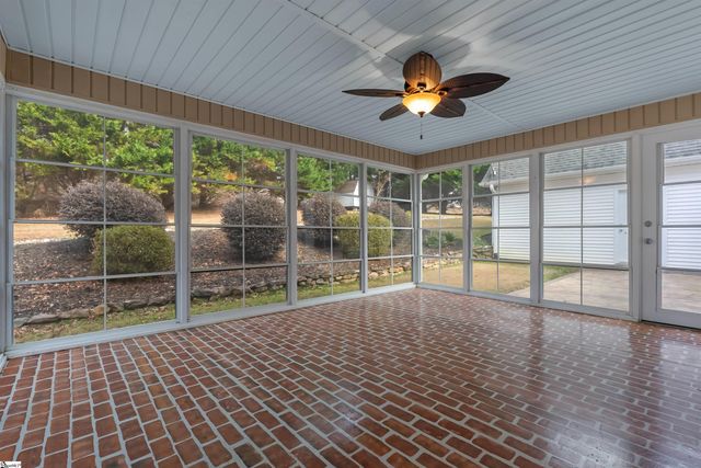 214 Fisherman Lane, Seneca, SC 29672