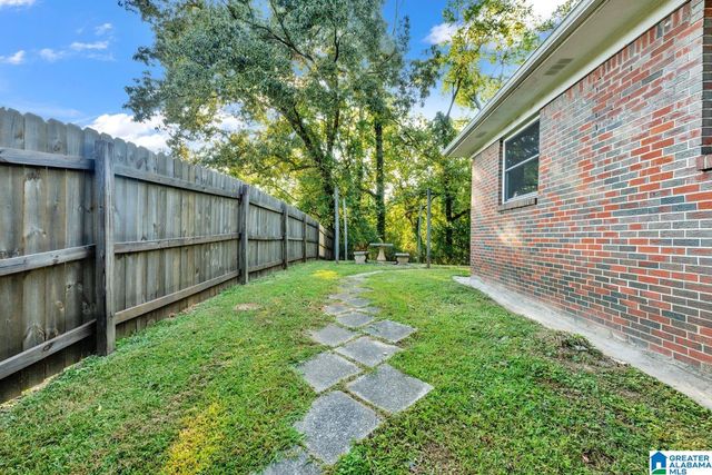 521 PARK WAY, Fultondale, AL 35068