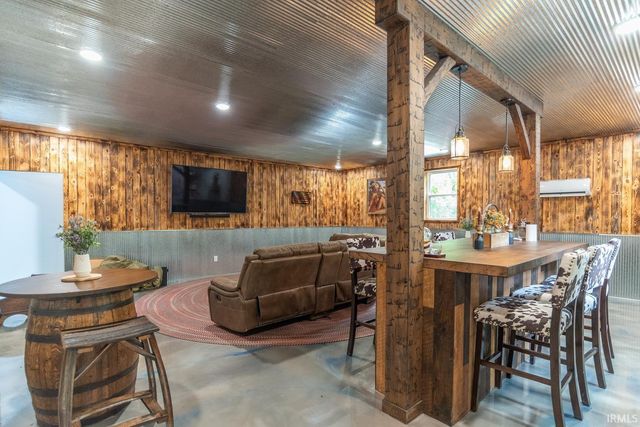 8739 S Old State Road 37, Bloomington, IN 47401