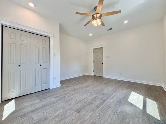 106 Maulding St, Marshall, TX 75670