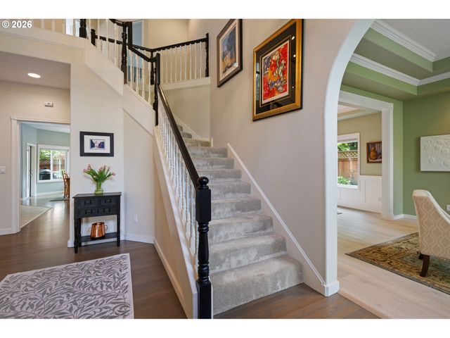 16750 Sw SPRINGWATER Ln, Beaverton, OR 97006