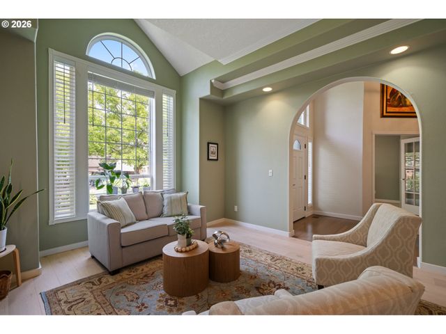 16750 Sw SPRINGWATER Ln, Beaverton, OR 97006