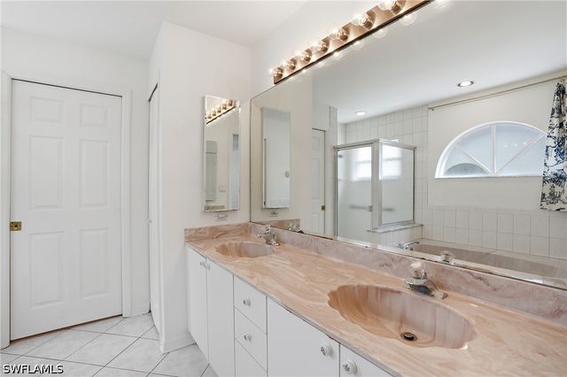 17961 Bermuda Dunes DR, Fort Myers, FL 33967