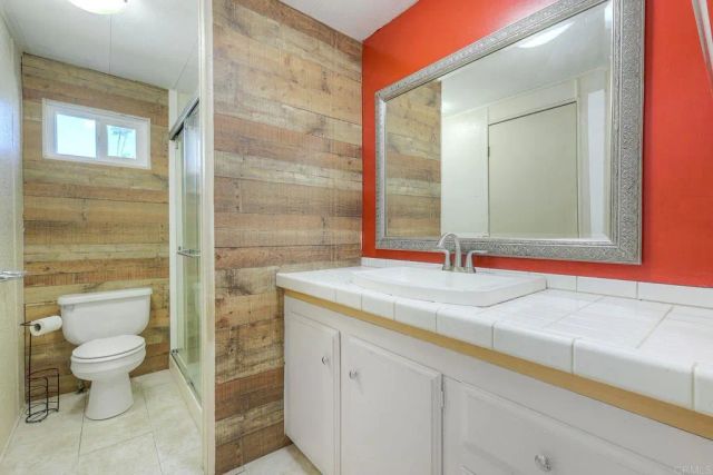 2280 E Valley Pkwy 79, Escondido, CA 92027