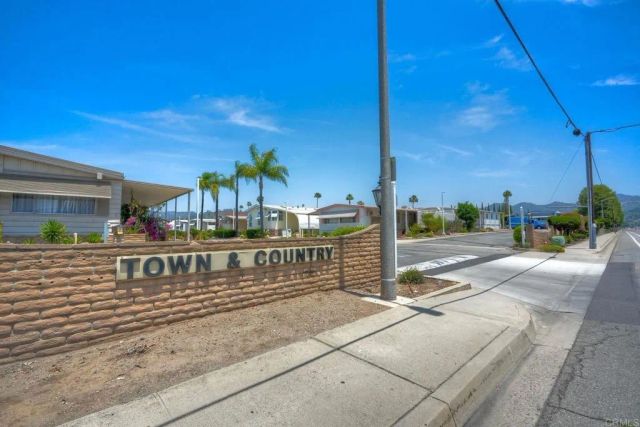 2280 E Valley Pkwy 79, Escondido, CA 92027