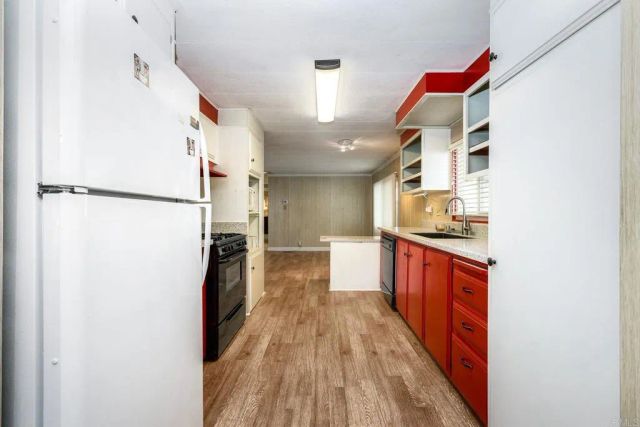 2280 E Valley Pkwy 79, Escondido, CA 92027