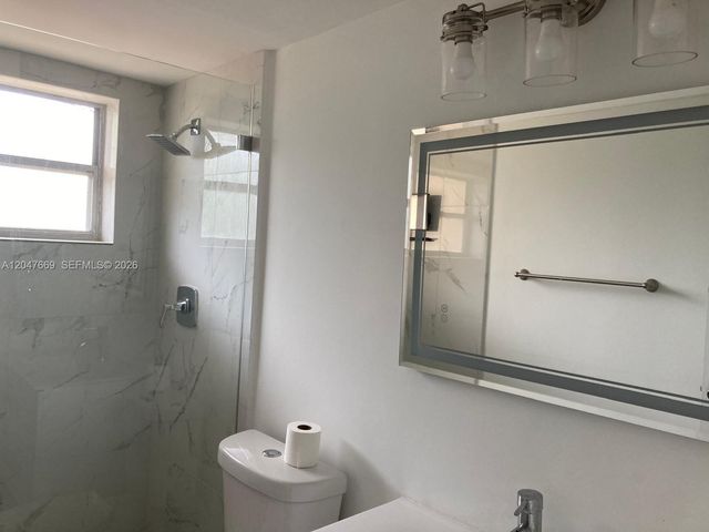 7900 Tatum Waterway Drive 305, Miami Beach, FL 33141