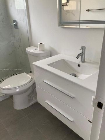 7900 Tatum Waterway Drive 305, Miami Beach, FL 33141