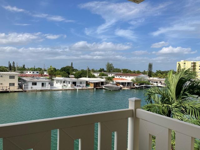 7900 Tatum Waterway Drive 305, Miami Beach, FL 33141