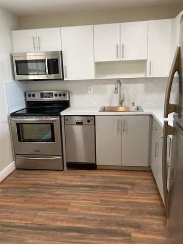 7900 Tatum Waterway Drive 305, Miami Beach, FL 33141