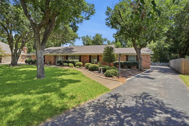 6107 Belvidere Circle, Granbury, TX 76049