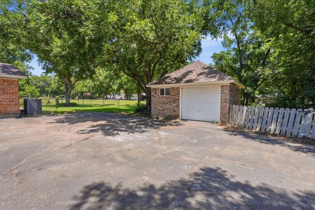 6107 Belvidere Circle, Granbury, TX 76049