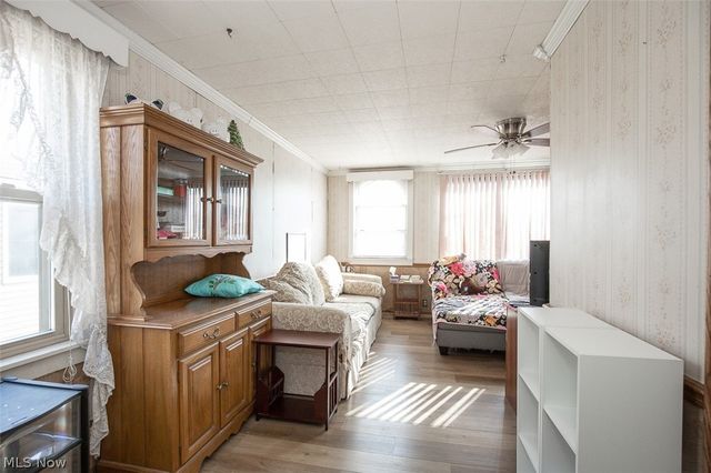 3655 W 48th Street, Cleveland, OH 44102