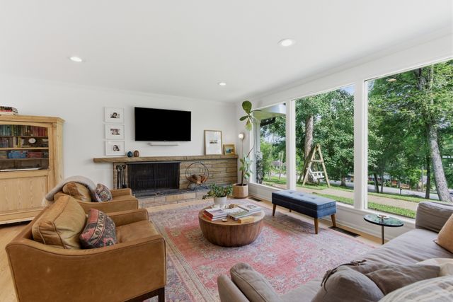 6534 Melinda Dr, Nashville, TN 37205