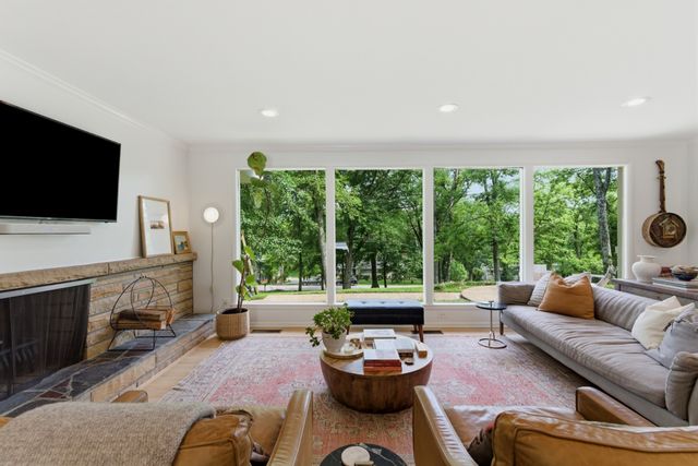 6534 Melinda Dr, Nashville, TN 37205