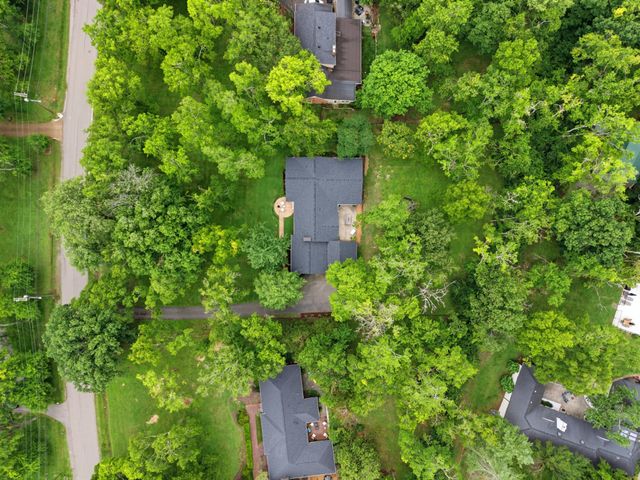 6534 Melinda Dr, Nashville, TN 37205