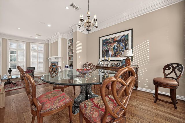 4003 Bellefontaine Street, Houston, TX 77025