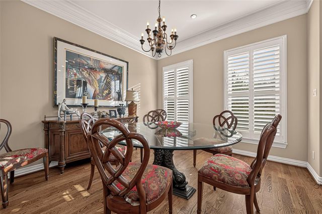 4003 Bellefontaine Street, Houston, TX 77025