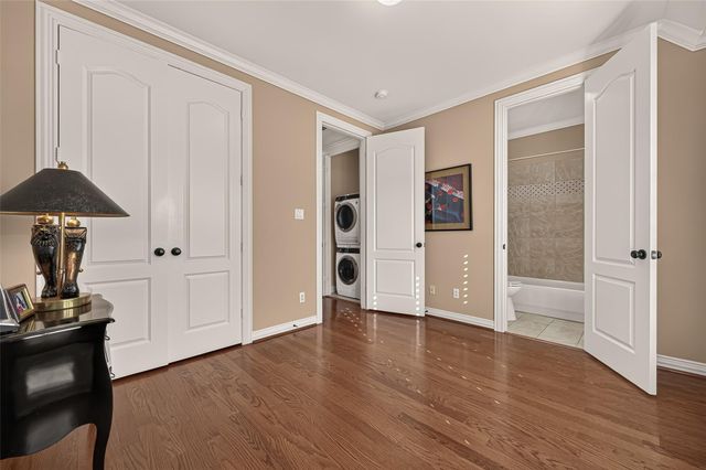4003 Bellefontaine Street, Houston, TX 77025