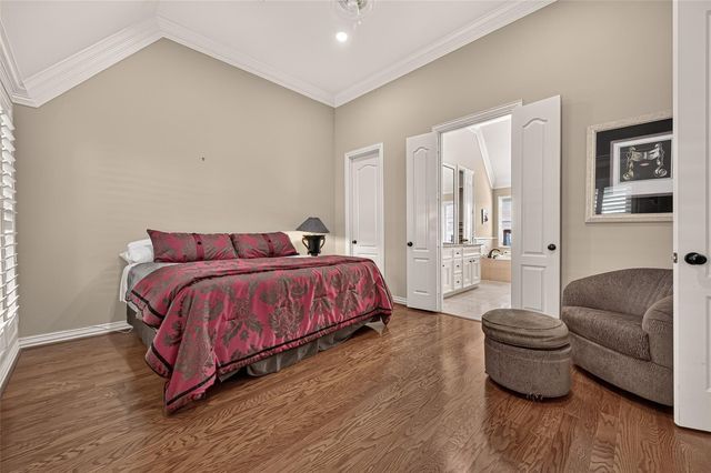 4003 Bellefontaine Street, Houston, TX 77025
