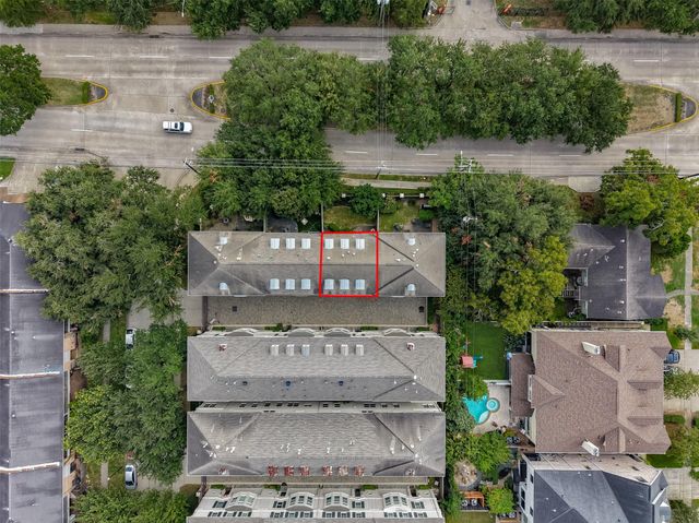 4003 Bellefontaine Street, Houston, TX 77025